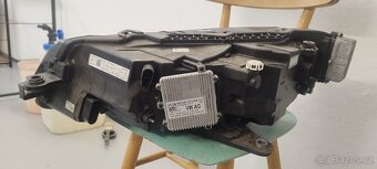 Přední světlo Škoda Superb 3 - 2