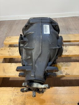 // Zadní Diferencial Mercedes W211-W219 // - 2