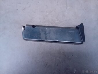 Pistole zásobník  čz 50/70 - 2
