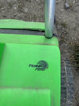 Prodám kultivátor - 2