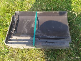 Střešní tašky Tondach Stodo 12 engoba černá - 2