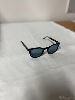 Sluneční brýle - 2