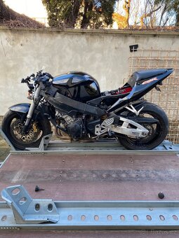 Honda cbr 954 - 2