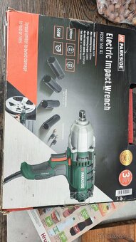 rázový utahovák elektrický - 2