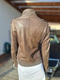 DÁMSKÁ KOŽENÁ BUNDIČKA vel. M - 2