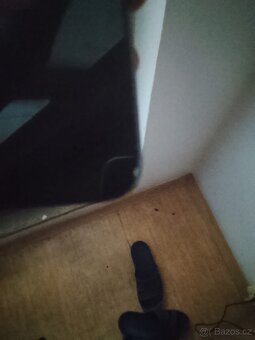 Apple iPhone 16e, 128GB, Black - 2