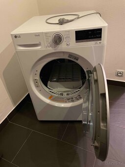 Sušička prádla LG RC81V9AV3N bílá - 2