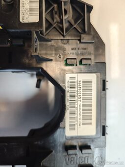 Páčky pod volantem Citroen C4 Picasso - 2