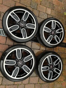 Mini cooper JCW kola r18 - 2