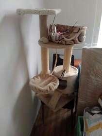 Kočičí domov+pelíšek+hračka - 2