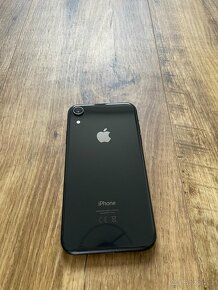 iPhone XR 64GB černý - 2