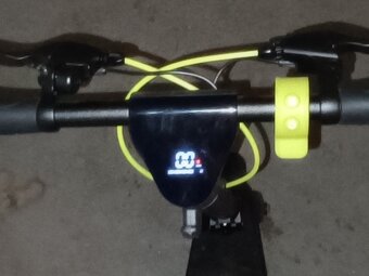 Elektrokoloběžka CONCEPT SC7000 CROSSADER 7.0 - 2