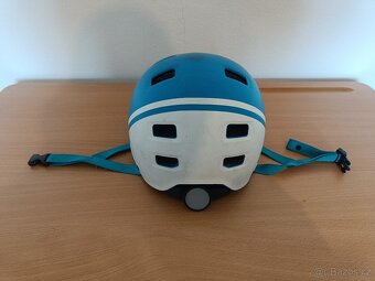 Dětská helma na kolo Decathlon BTWIN vel. S 52-55cm modrá - 2