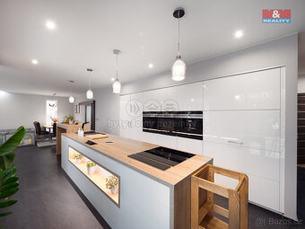 Prodej rodinného domu 4+kk, 136 m², Mělník, ul. Na Oboře - 2
