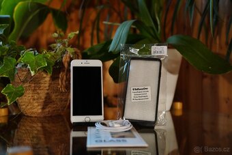 iPhone 8 64GB gold - 2