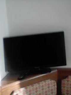 TELEVIZE HYUNDAI UHL.55CM. PLUS DVD NENI TREBA SETOBOX - 2