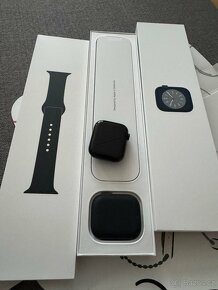 Prodám Apple watch 8 - 2