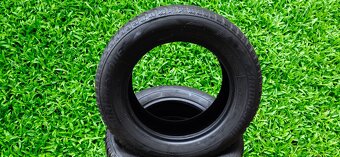 215/60/16 99H XL Bridgestone - zimní - použité pneu - 2