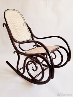 Houpací křeslo Thonet - 2