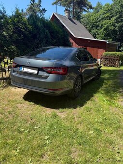 Škoda Superb - 2