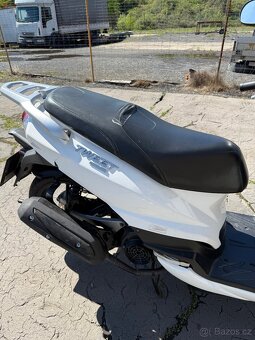 Peugeot Tweet 125 r. 2014 - 2