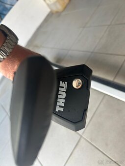 Prodám střešní nosič Thule na Škodu Karoq - 2