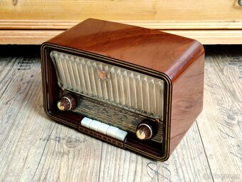 Staré rádio Philips Philetta B2D93U, 1959-60 - 2