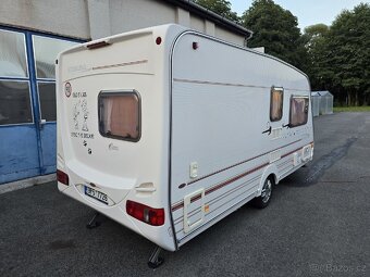 Swift Eccles Topaz r.v.2005 Pro 2-3 osoby Pojezd - 2