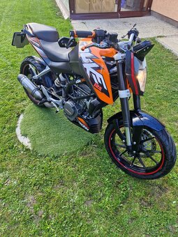 Ktm duke 125 r.v.2013 - 2