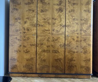 Šatní skříň trojdílná (50. léta) - 2