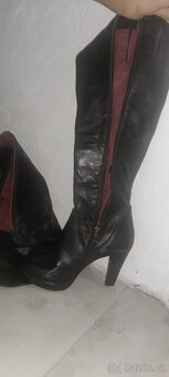 Prodám pravé italské kožené kozačky - 2