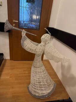 Vánoční dekorace svítící anděl 122 cm - 2