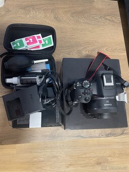 Canon EOS R50 + RF 50mm f1.8 - 2