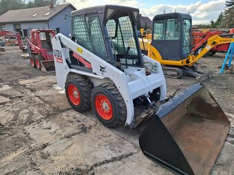 Smykový nakladač BOBCAT S130 Gehl cat - 2