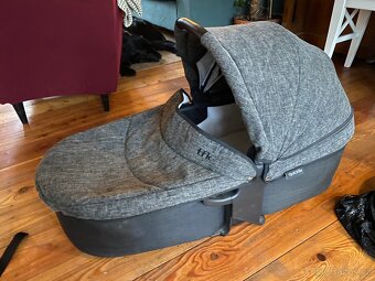 TFK Joggster Adventure + korba a příslušenství - 2