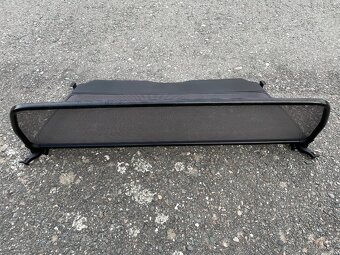 BMW e36 cabrio větrná clona windschott deflektor originál - 2