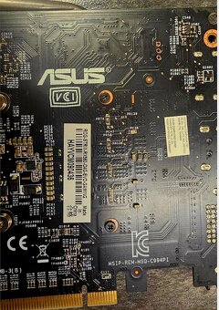 Prodej ASUS ROG Strix Radeon RX 560 EVO Gaming - 2