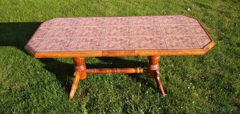 Konferenční stolek - 2