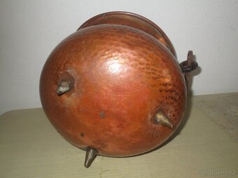 starožitný měděný kotlik - 2