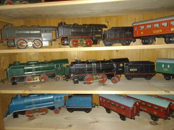 Plechové vlaky - 2