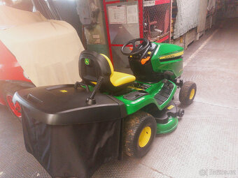 Zahradní traktůrek - 2