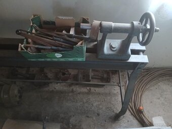 Kolářský soustruh na dřevo a dlabačka - 2