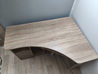PC rohový stůl - 2