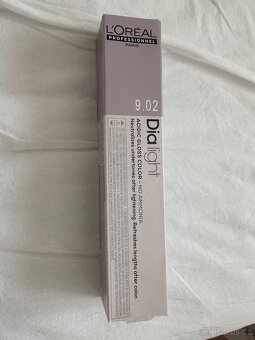 L oreal dia light 9.02 - 2