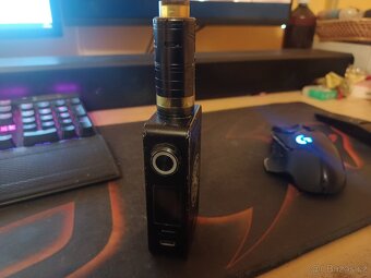vapor giant extreme black + mod + prislusenstvi - 2