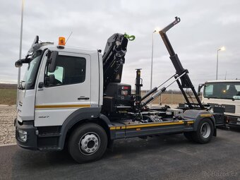 NOVÝ NEJETÝ MERCEDES ATEGO 1627 NOSIČ KONTEJNERU + RUKA HIAB - 2