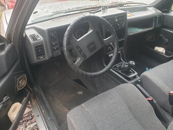 Volvo 340 diesel na renovaci nebo ND - 2