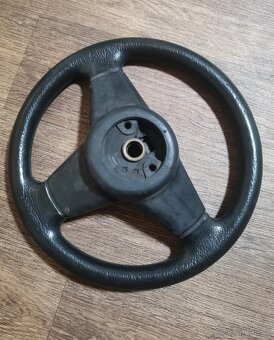 Favorit/Forman Volant - 2