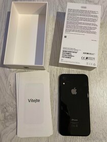 Apple iPhone XR 64GB Black - 2