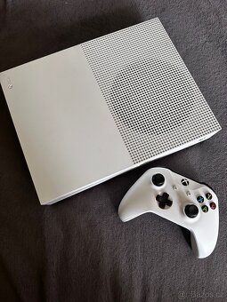 Xbox one S 1TB - 2